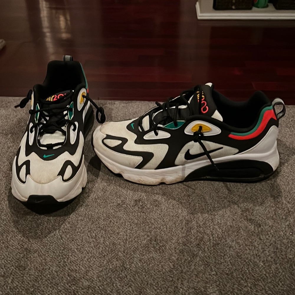 Nike Air 200 Rasta. Size 10.5